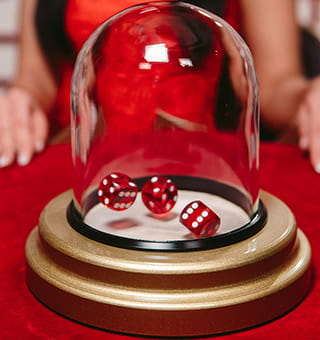 Live Sic Bo Casino Game Online Evolution