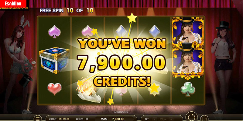 Curvy Magician Slot Machine Free Spin Bonus