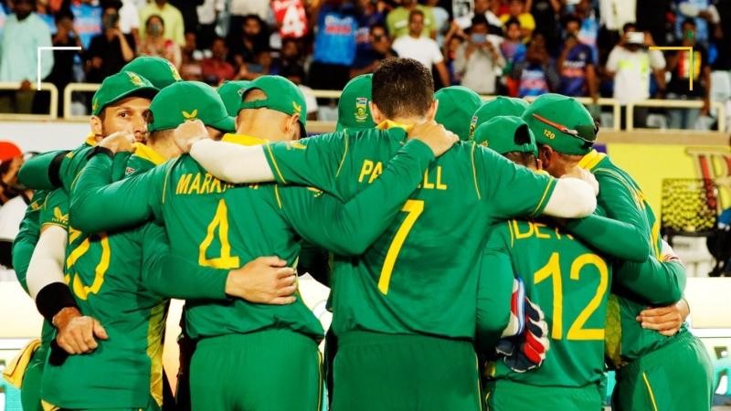 South African Cricket Team Middle Order Puts Up A Fight