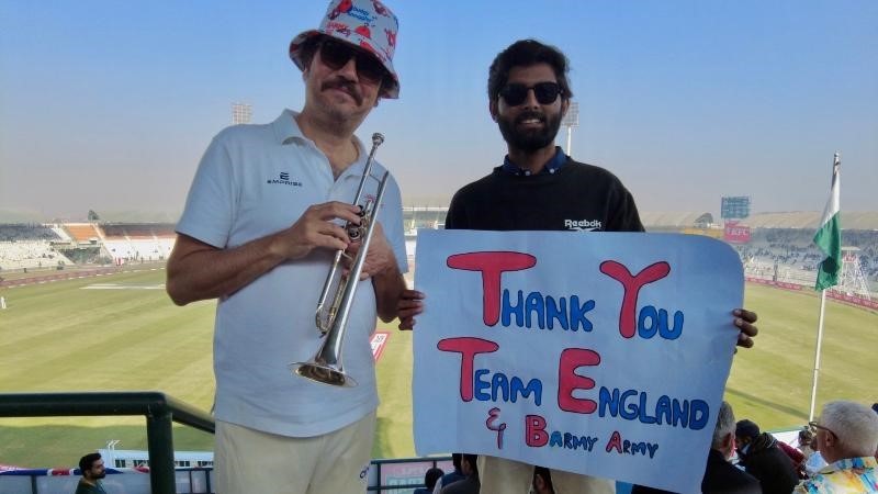 Pak vs Eng Watch: England Barmy Army lead ‘Pakistan Zindabad’ chants in Multan